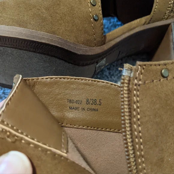 Dirty Laundry Peep Toe Brown Suede Booties size 8 - Picture 4 of 10